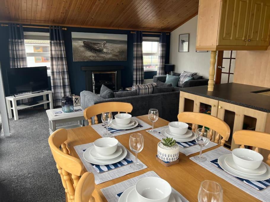 Lake View Lodge 米勒姆 外观 照片