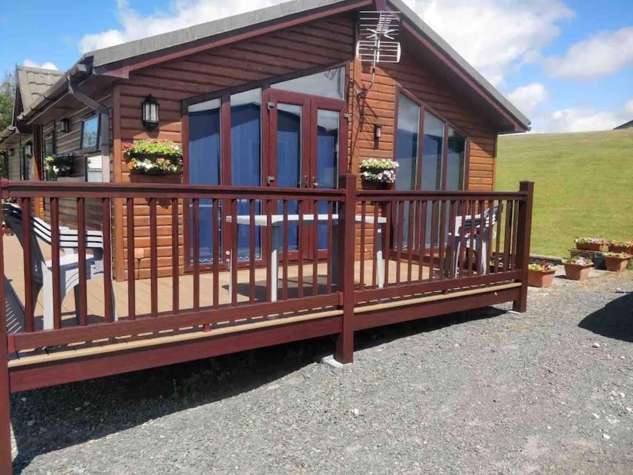Lake View Lodge 米勒姆 外观 照片